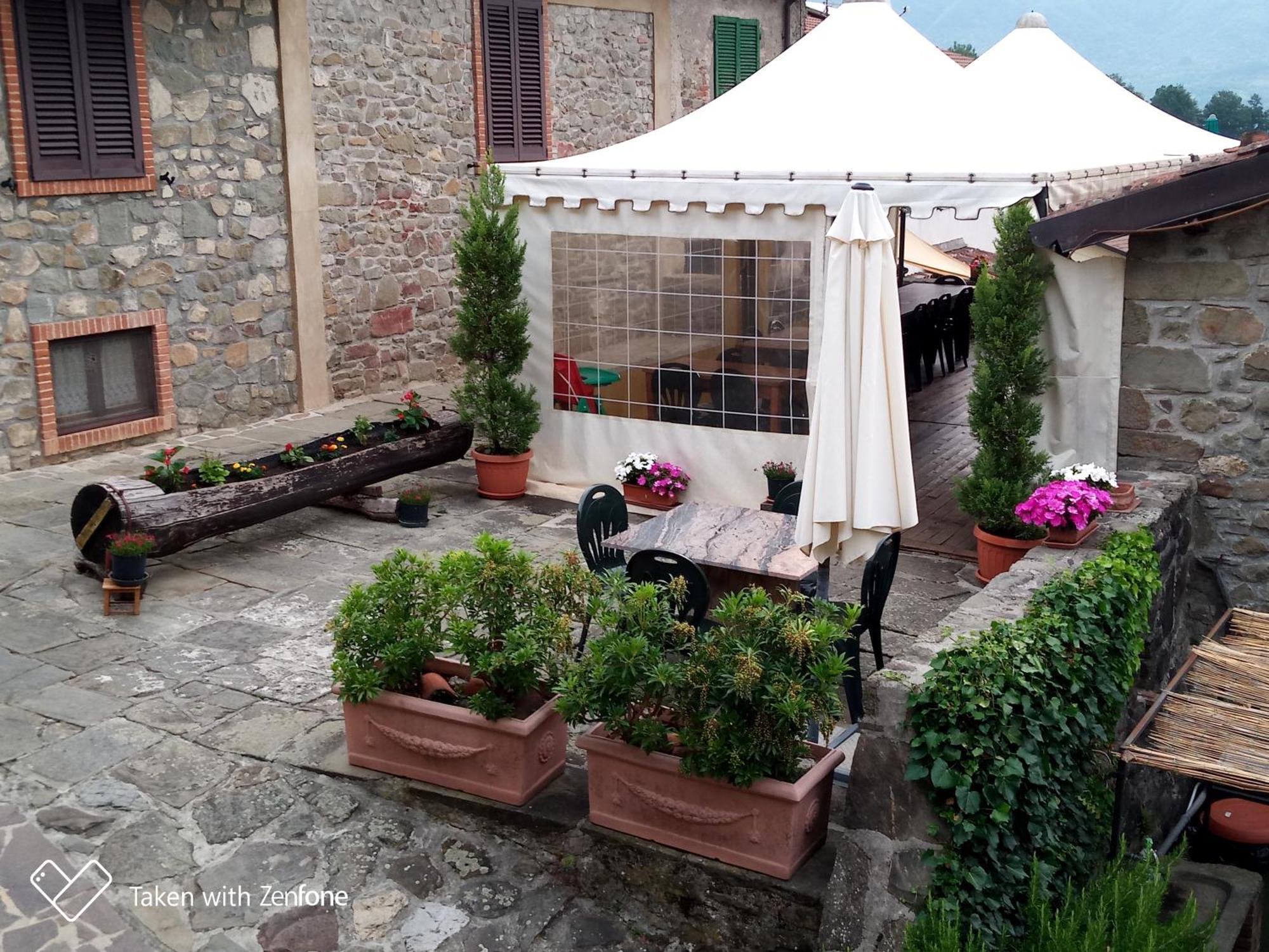 Agriturismo Ristoro Del Cavaliere Villa Piazza al Serchio Exterior photo