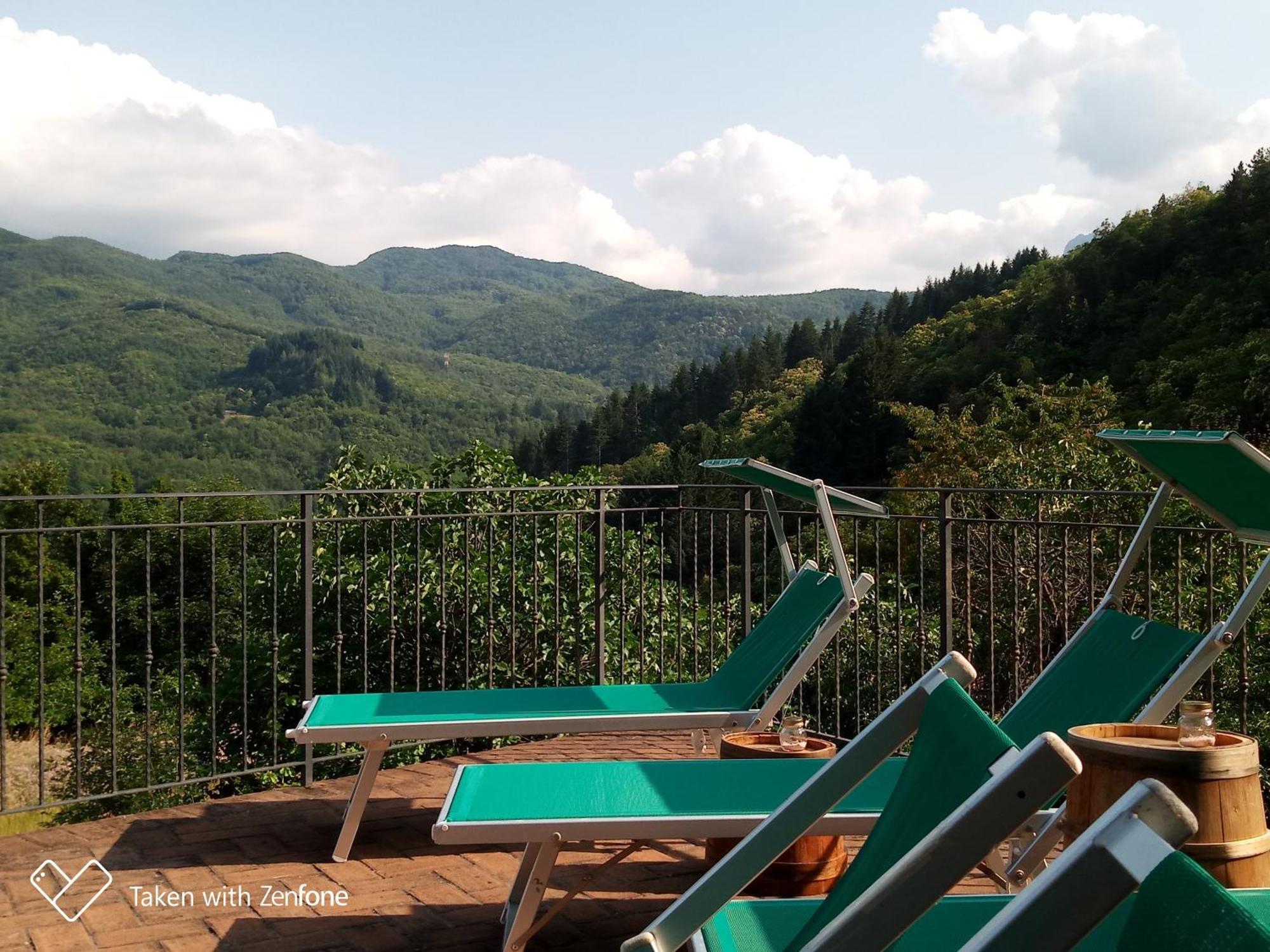 Agriturismo Ristoro Del Cavaliere Villa Piazza al Serchio Exterior photo